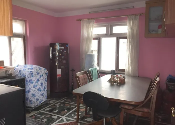 Kumari Homestay 住宿加早餐酒店